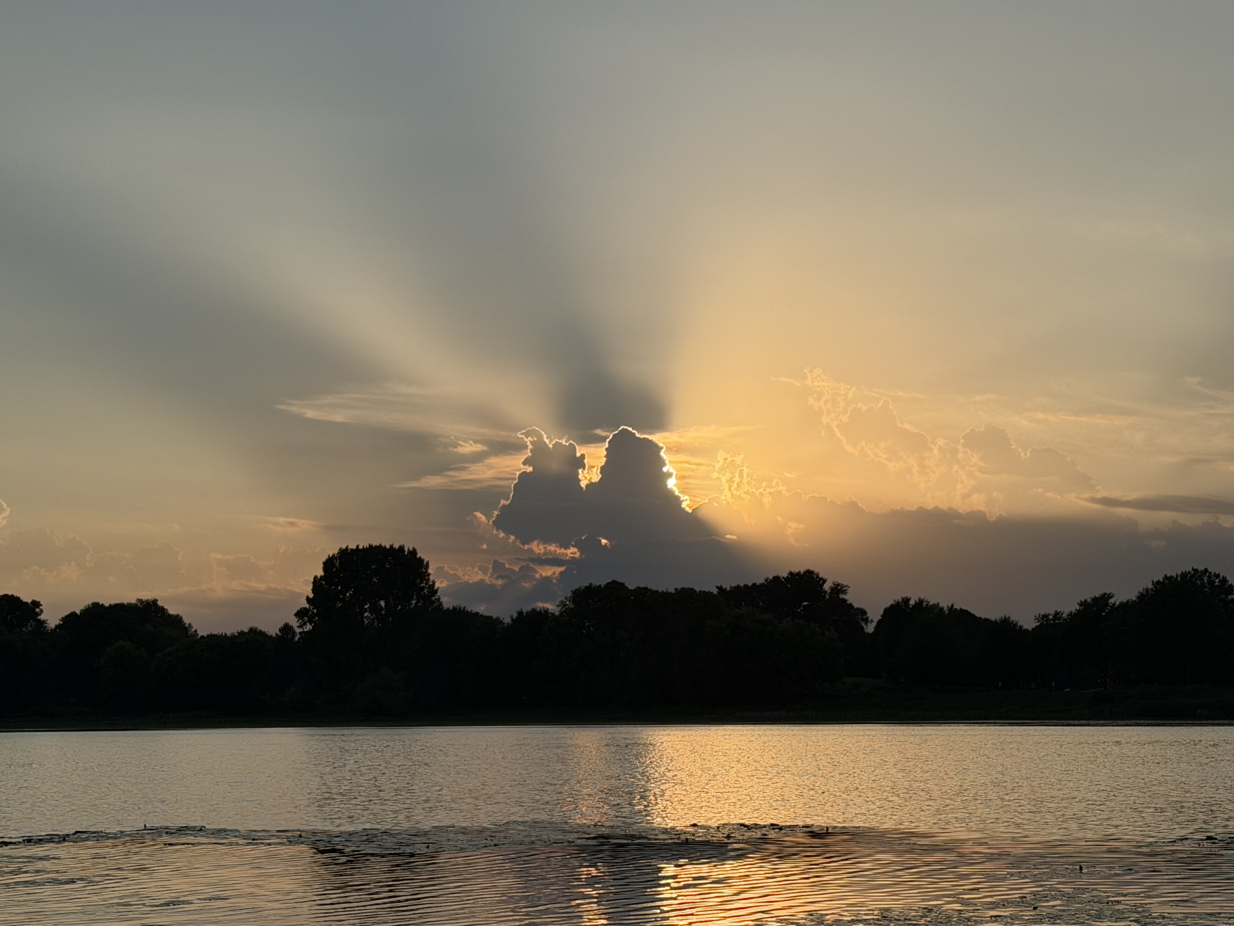 Featured weather photo by Susan  Marmot